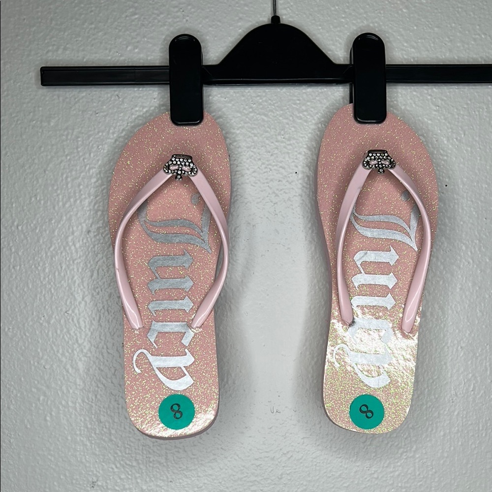 NWOT Never been worn Juicy Couture Pink Glitter Flip Flops with Logo